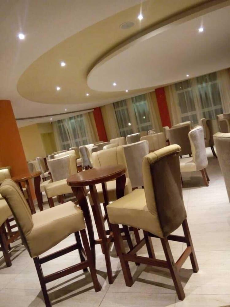 Hadassah Hotel Nairobi Buitenkant foto