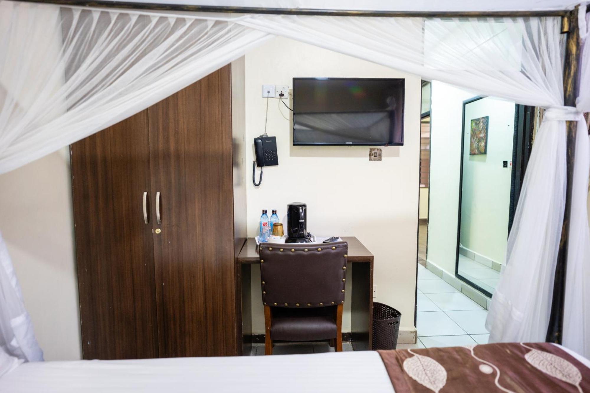 Hadassah Hotel Nairobi Buitenkant foto