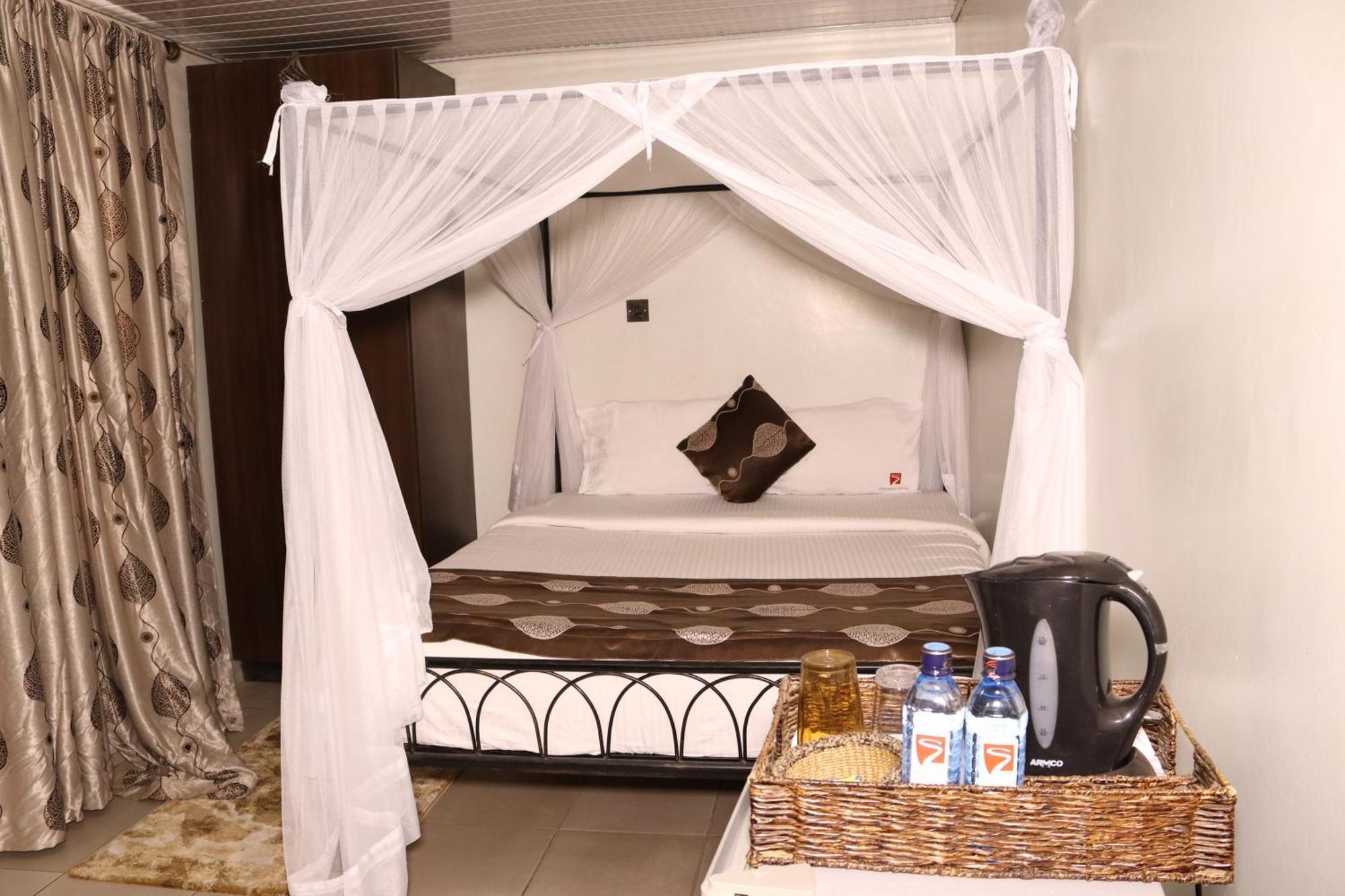 Hadassah Hotel Nairobi Buitenkant foto