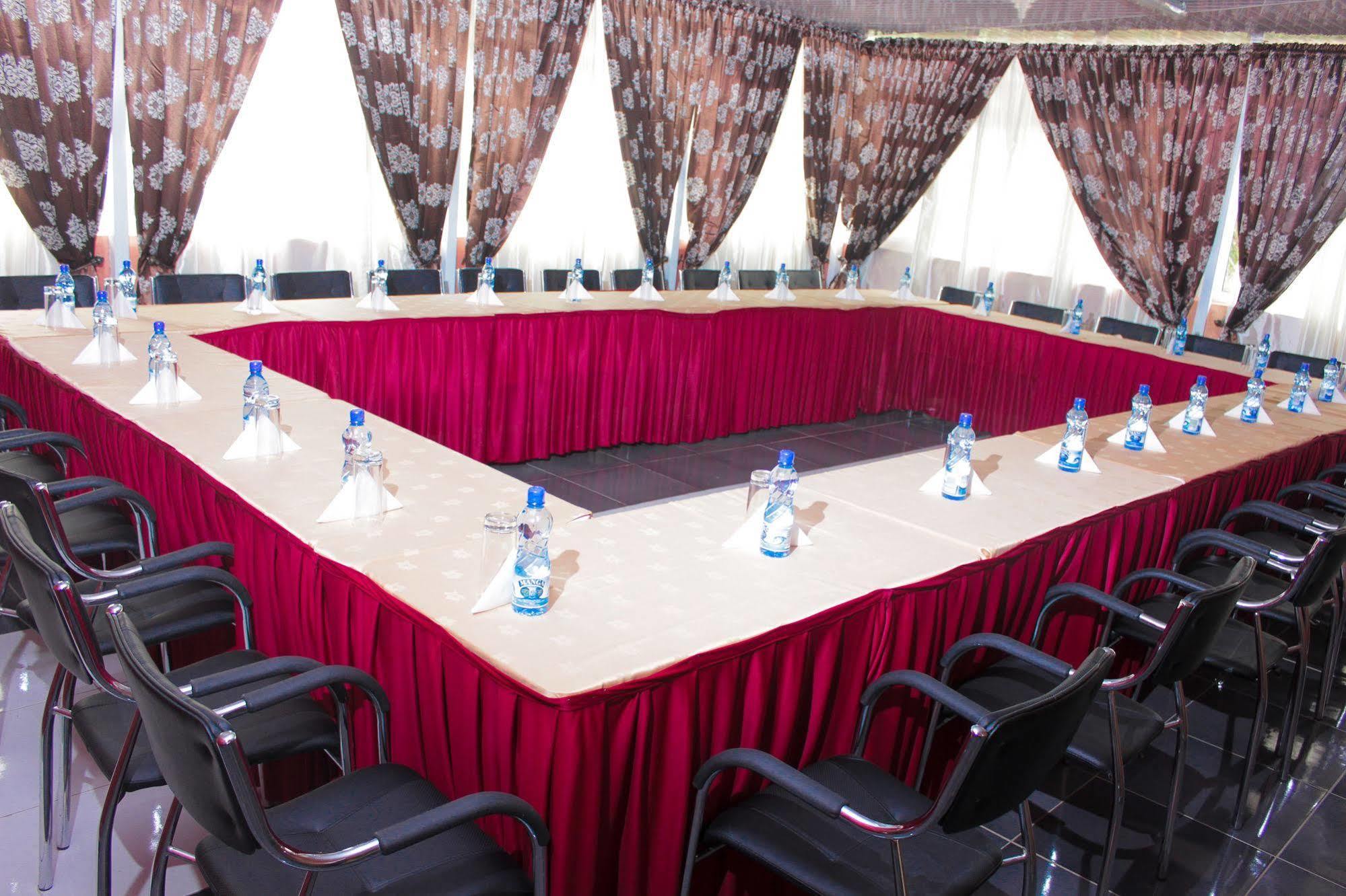 Hadassah Hotel Nairobi Buitenkant foto